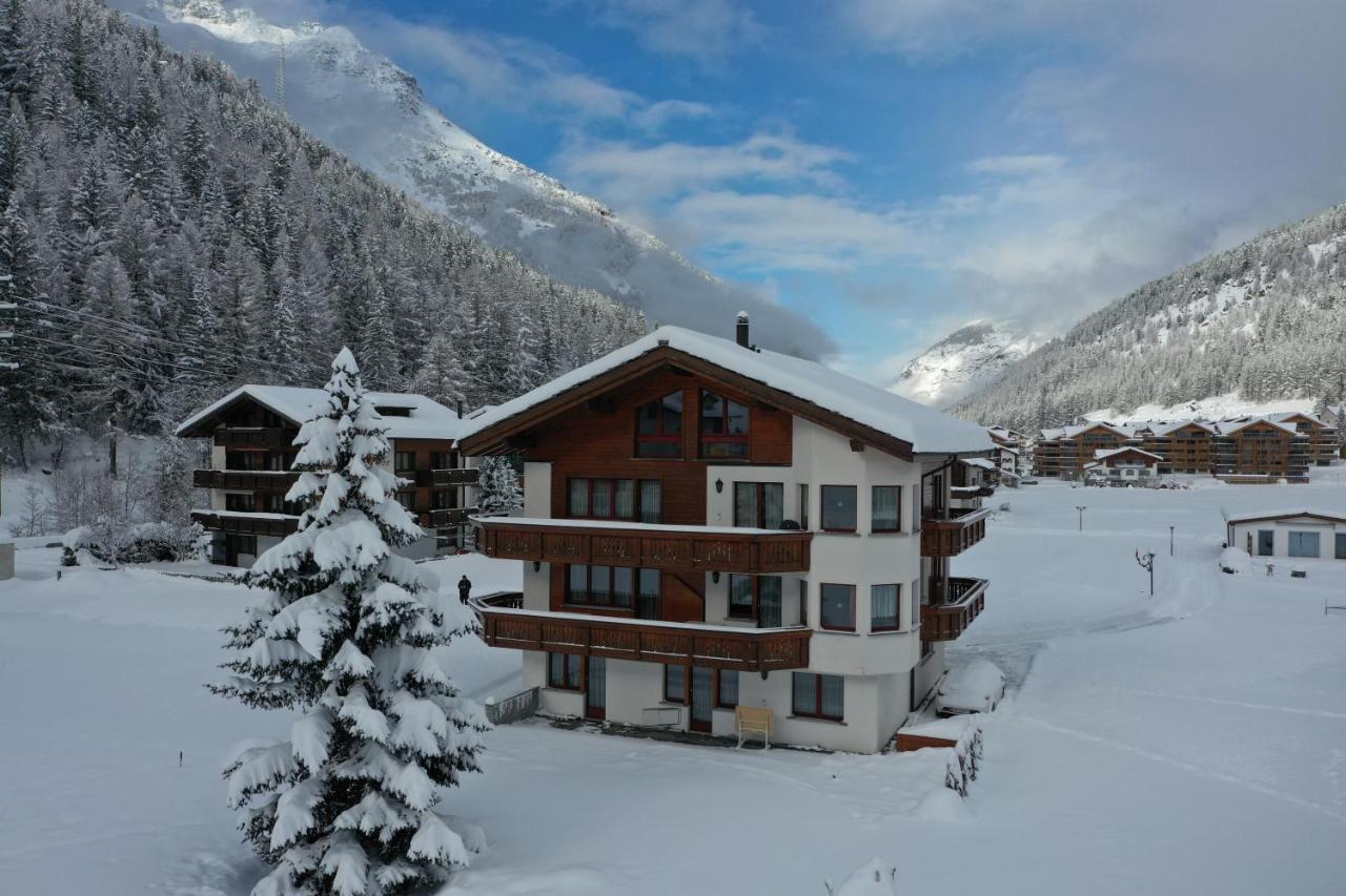 Ferienhaus Antigua Saas-Grund Dış mekan fotoğraf
